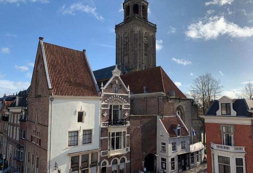 标准间, Kleinschalig Hostel In Deventer, Hartje Stad, Aan De Ijssel