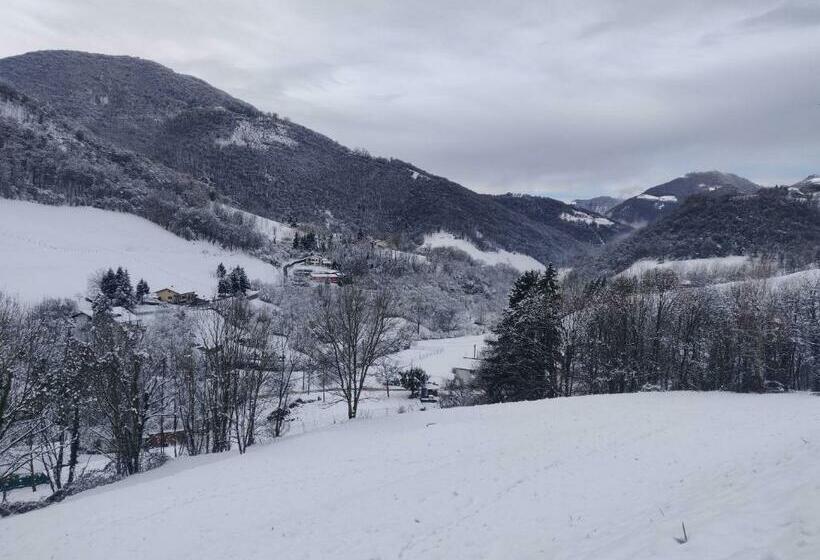 غرفة قياسية ثلاثية, Agriturismo Green Valley