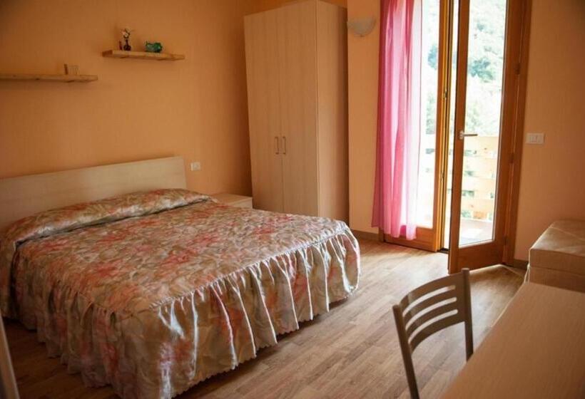 스탠다드 룸 산 전망, Agriturismo Green Valley