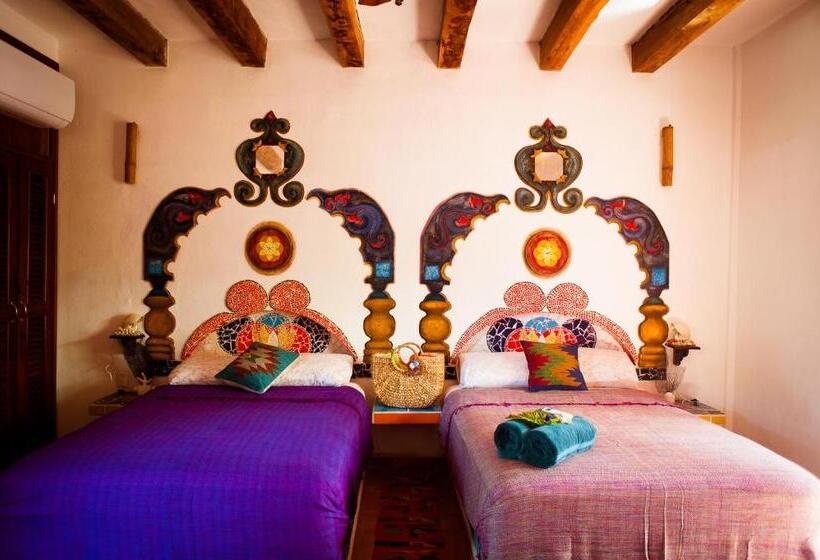 デラックスバンガロー, Nacional Beach Club & Bungalows