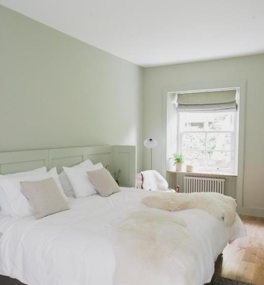 스탠다드 룸, The Taybank