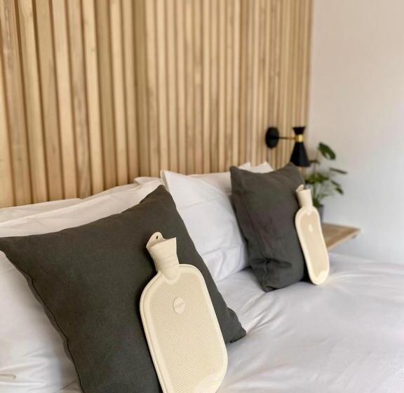 스탠다드 룸 킹사이즈 침대, The Taybank