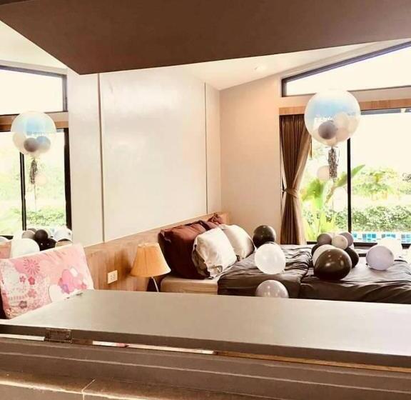 Полулюкс Вид на Бассейн, Hyde198homeresort