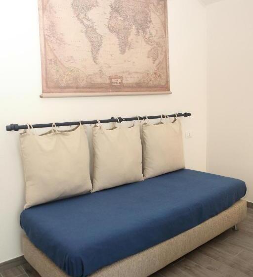 חדר סטנדרט לשלושה, Ca  Da Tollo