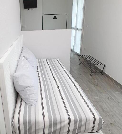 חדר משפחתי, Ca  Da Tollo