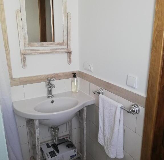 Номер Стандарт, Hostal El Lugar De La Mancha