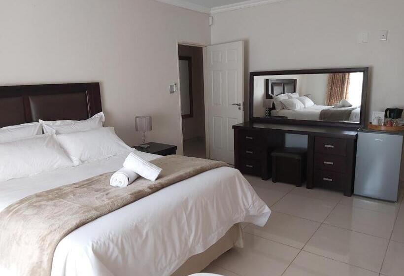 ビジネスルーム, Hush Guest House