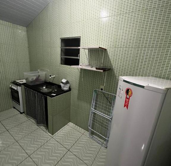 高级三人间, Nova Beco Das Cores Flats E Pousada