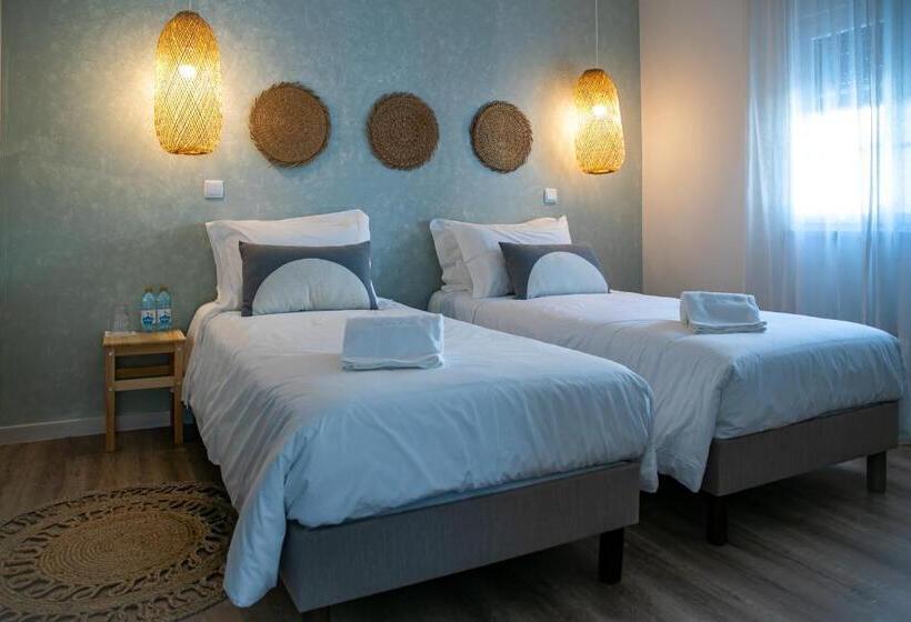 منزل 4 غرف نوم, Casa Dos Rosas