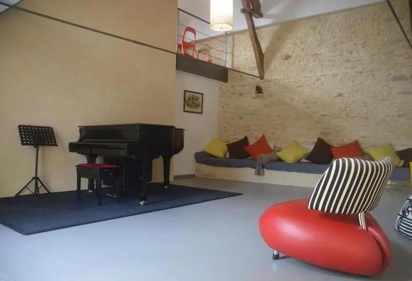 Suite Familiare, L ère Du Temps