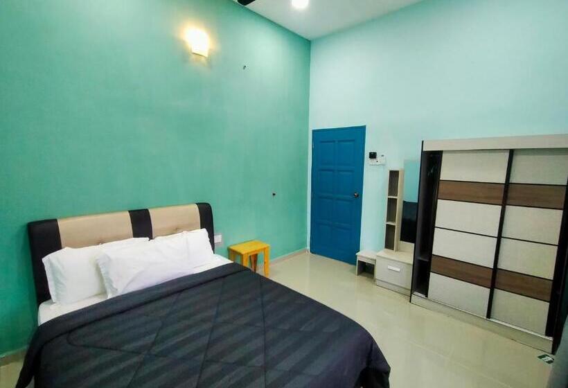 سوییت خانوادگی, Anjung Ara Suites And Roomstays