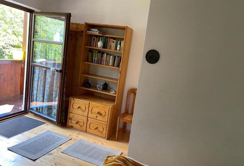 חדר משפחתי, Sziklakert   életöröm Vendégház