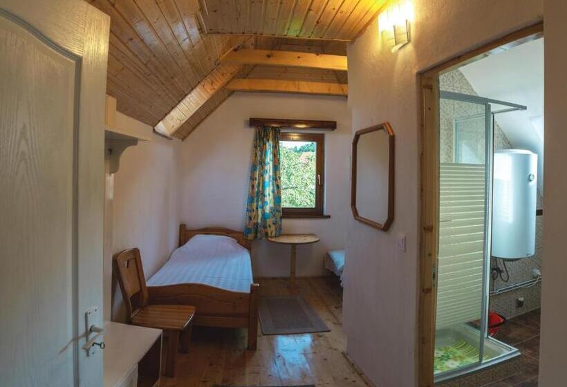 חדר משפחתי, Sziklakert   életöröm Vendégház