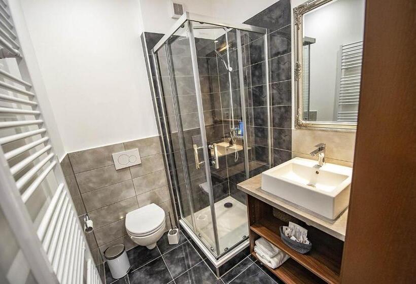 スタンダードルーム, Villa Zachar