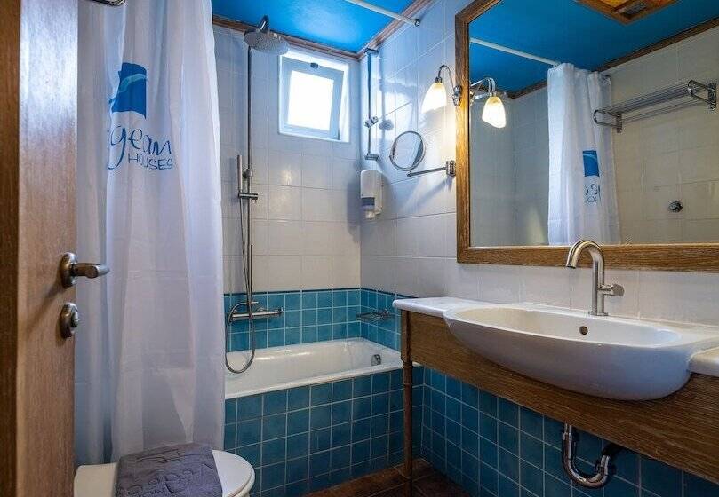 スタンダードスタジオ, Aegean Houses