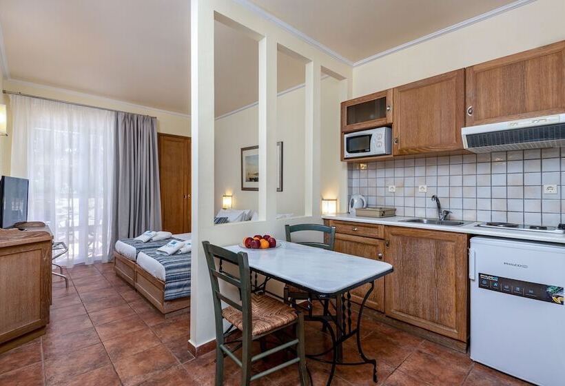 スタンダードスタジオ, Aegean Houses