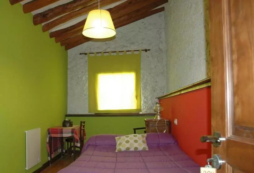 スタンダードルーム, Albergue Ull De Canals