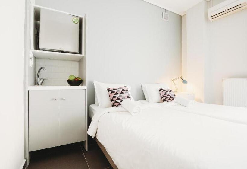 스탠다드 발코니 스튜디오, Athens Studios