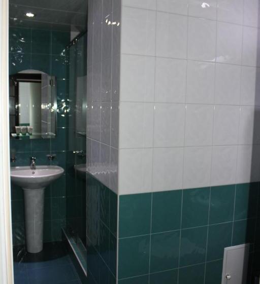 اتاق استاندارد یک نفره, Erebuni Hotel Yerevan