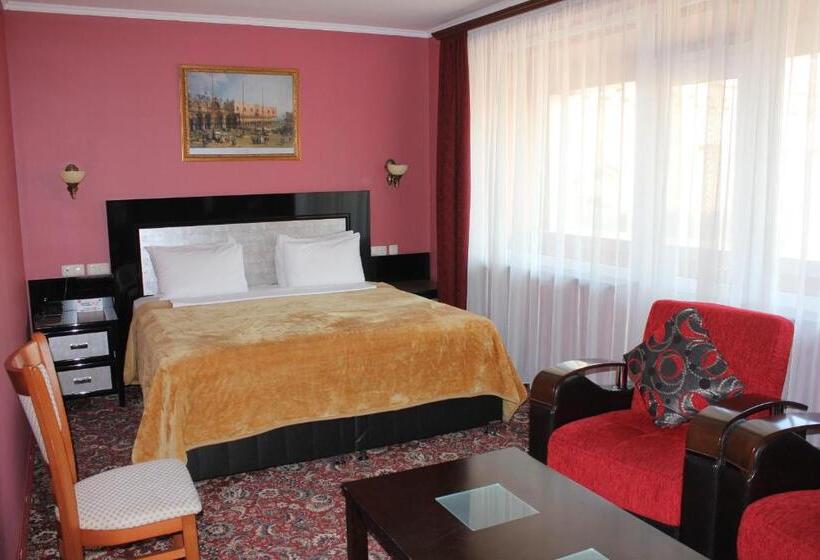 اتاق استاندارد یک نفره, Erebuni Hotel Yerevan