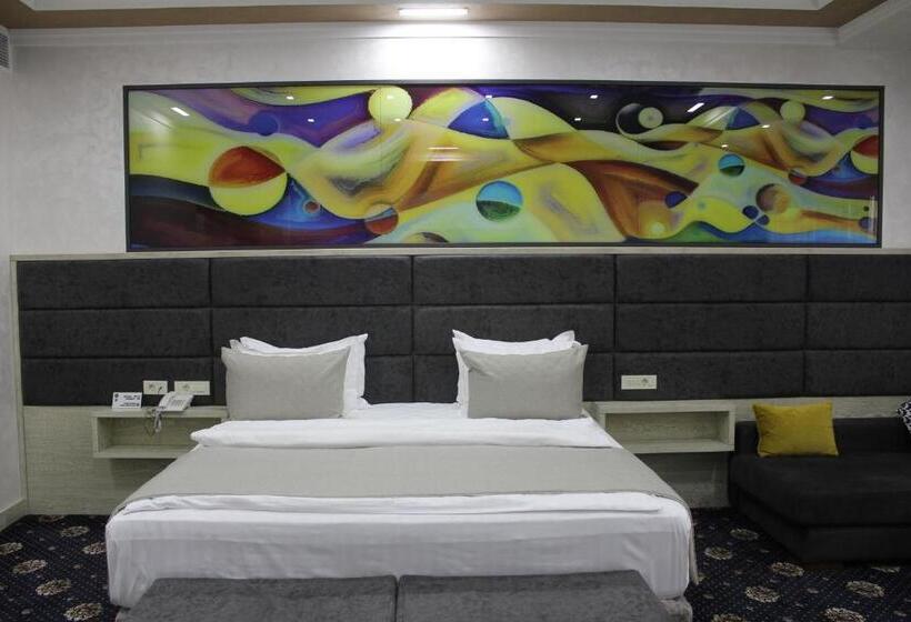 سوییت, Erebuni Hotel Yerevan