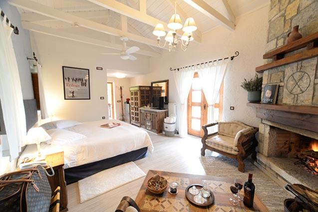 Номер Стандарт, Abeliona Retreat