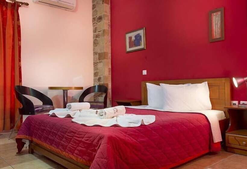 غرفة سوبيريور, Aktaion