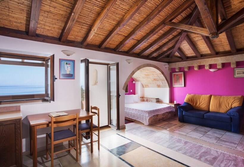 إستوديو سوبيريور, Aktaion