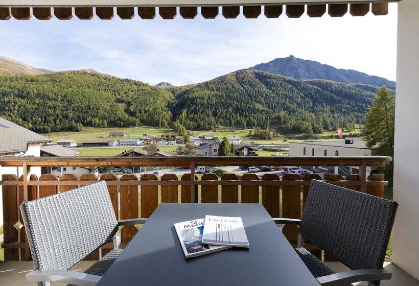 غرفة ديلوكس, Allegra