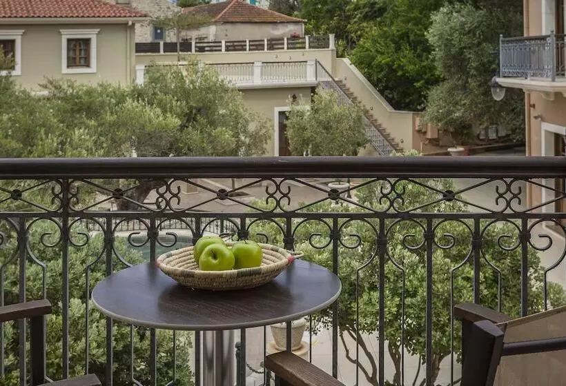 スイート, Balhambra Suites  Adults Only