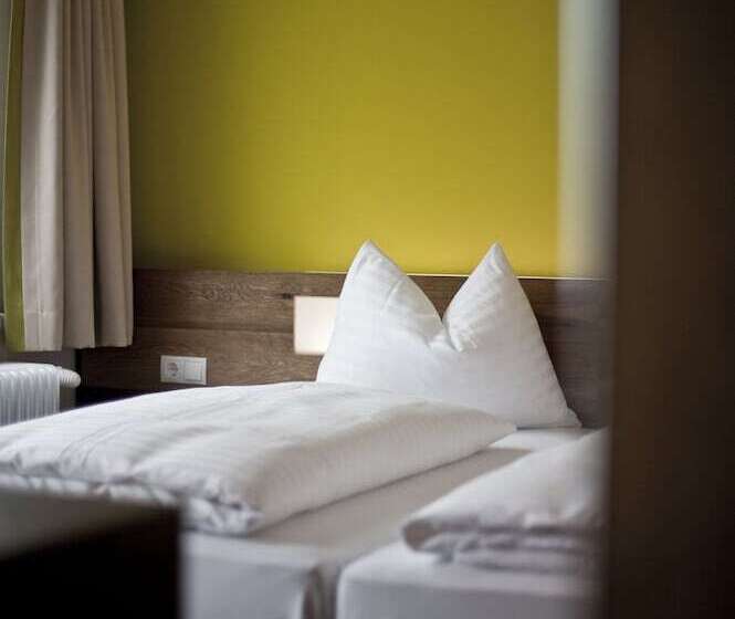 Номер Стандарт, Basic Hotel Innsbruck