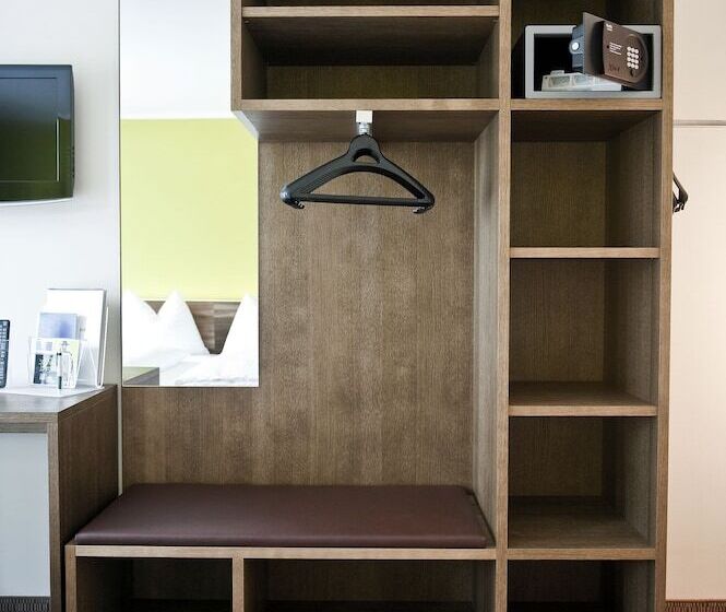 Номер Стандарт, Basic Hotel Innsbruck