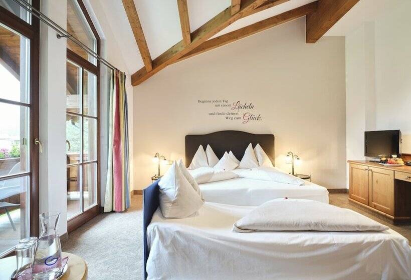 스탠다드 트리플 룸, Hubertus