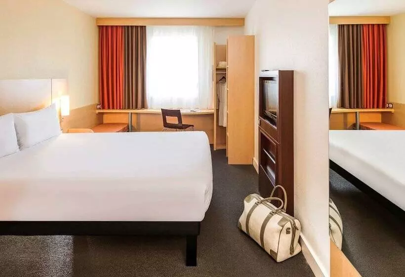 اتاق استاندارد با تخت دوبل, Ibis Lugano Paradiso