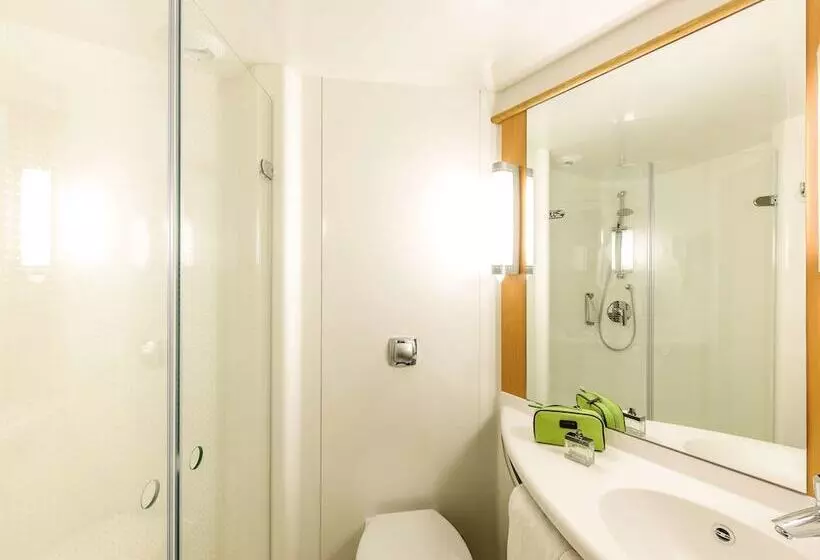 اتاق استاندارد, Ibis Lugano Paradiso