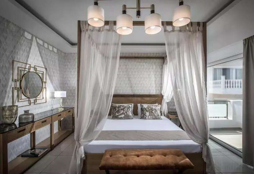 سوییت اجرایی, Matheo Villas & Suites
