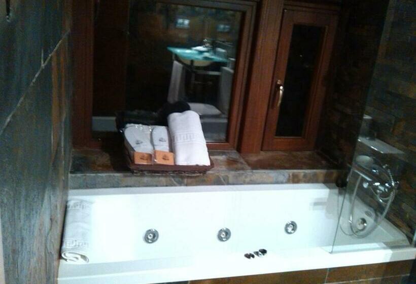 수피리어 룸, Villadesella