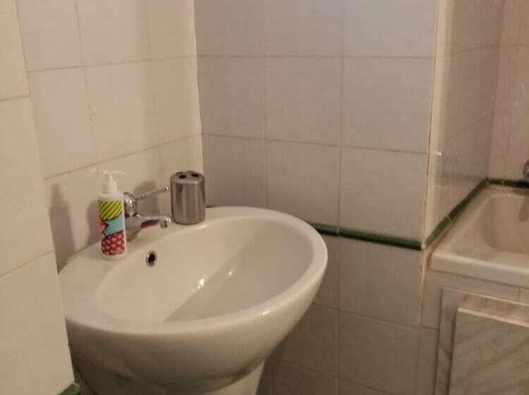 غرفة قياسية, Ivana B&b