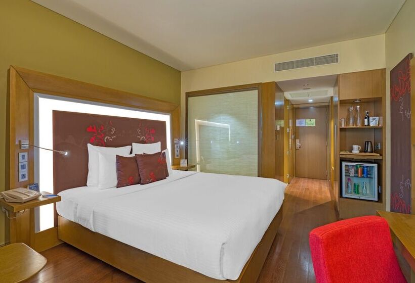 디럭스 룸, Novotel Bengaluru Outer Ring Road