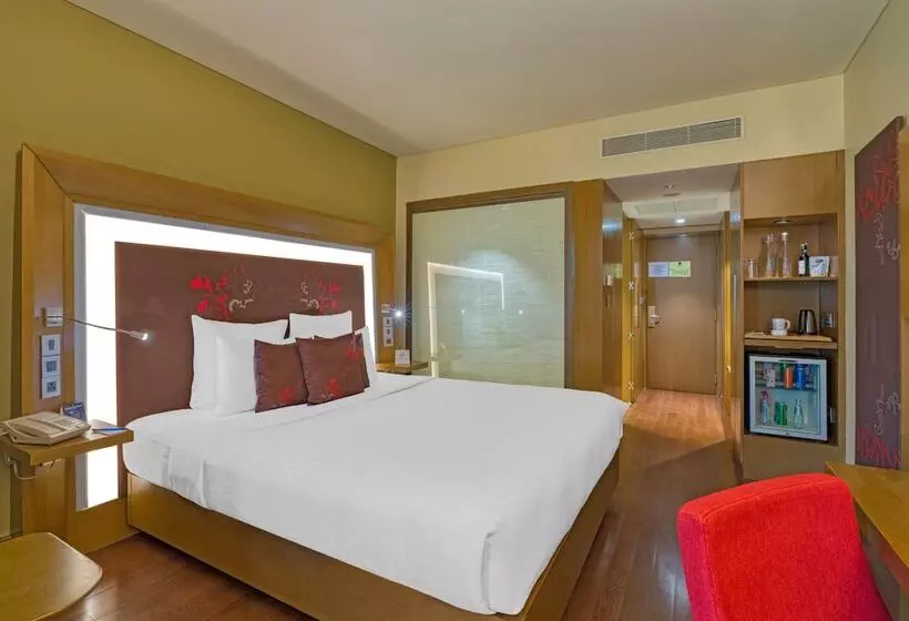 デラックスルーム, Novotel Bengaluru Outer Ring Road