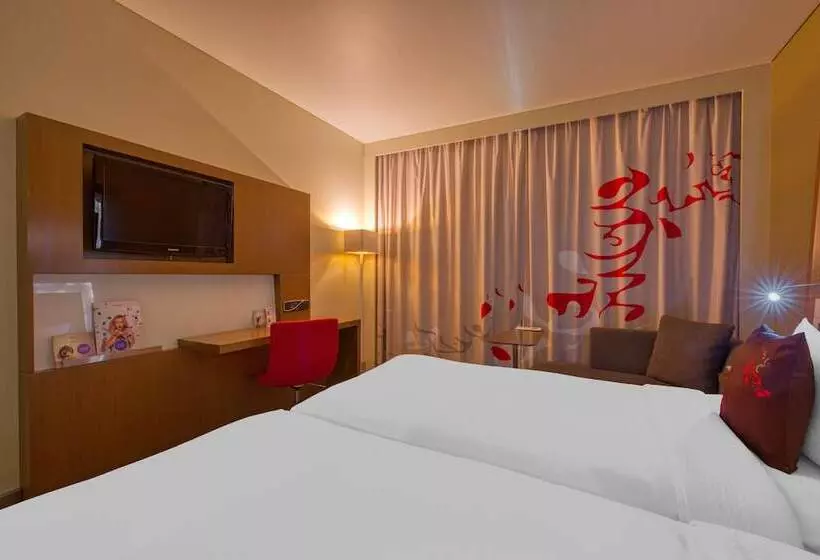 デラックスルーム, Novotel Bengaluru Outer Ring Road