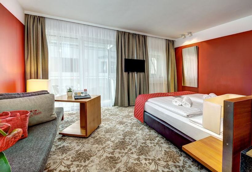 غرفة قياسية مزوَّدة بشُرفة, Alpenparks Hotel Maria Alm