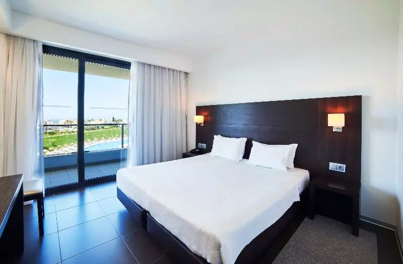 プレステージスイート, Rr Alvor Baia Resort