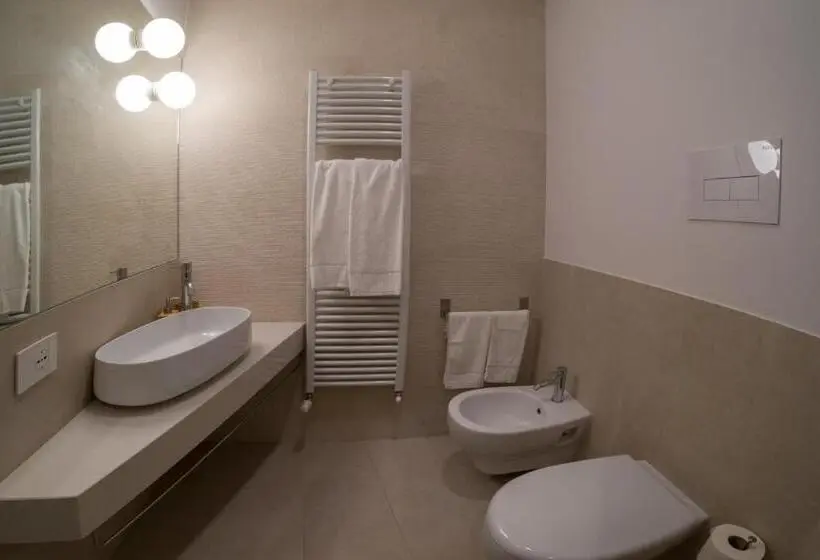 اتاق استاندارد با تخت بزرگ, Gaya Resort