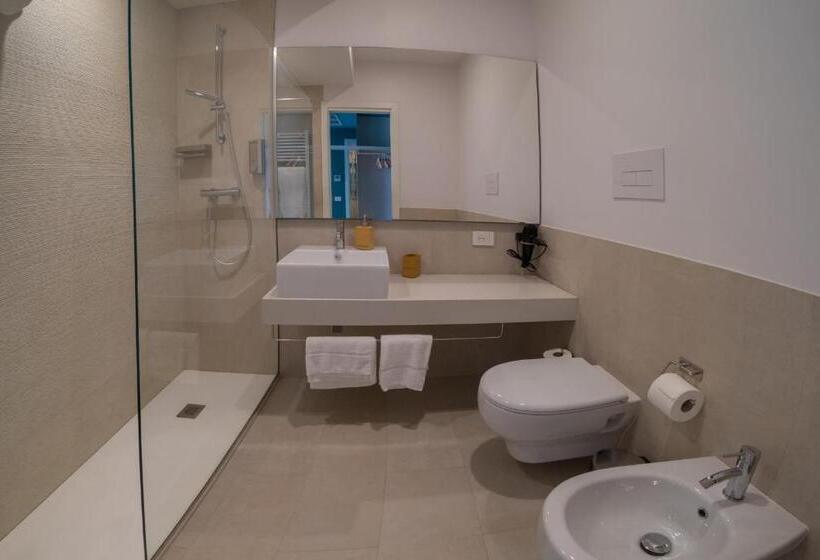 اتاق استاندارد, Gaya Resort