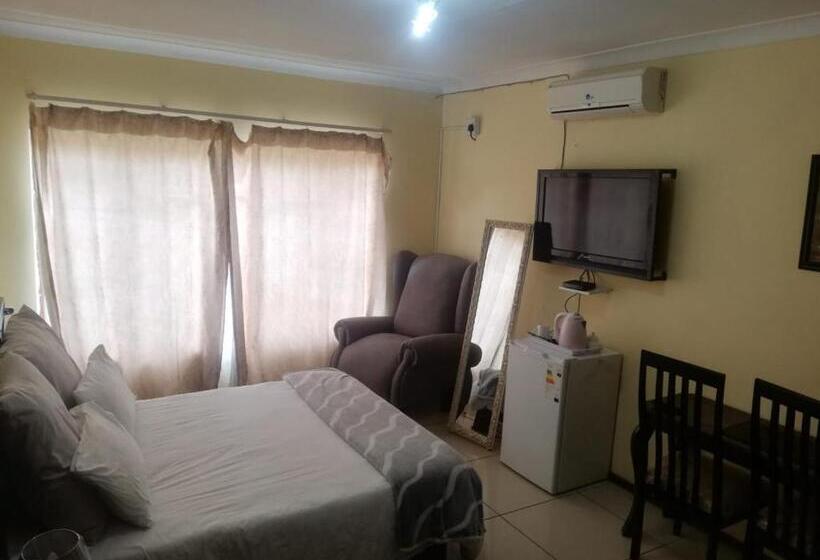 غرفة قياسية, Royal Delight Guest House