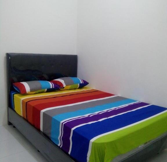 اتاق لوکس, Griya Pas Pangandaran