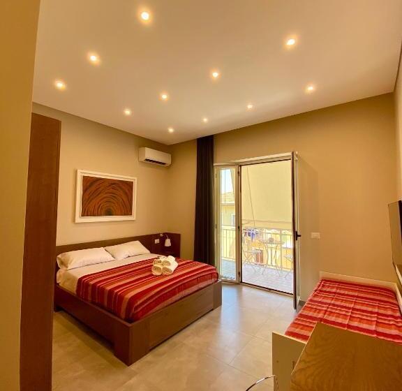 スタンダードトリプルルーム, B&b Don Savè