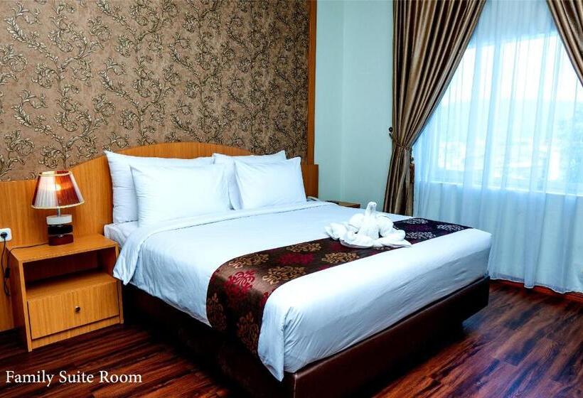 Семейный Номер, Grand Bayu Hill