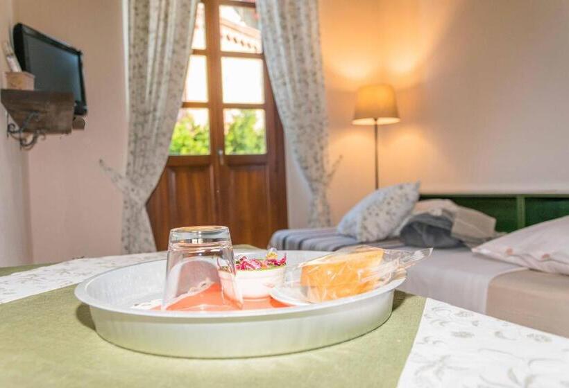 バルコニー付きシングルスタンダードルーム, B&b Il Glicine Molare